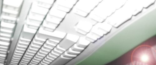 vert et blanc, et plus fort que l'�b�ne